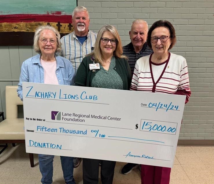 Lane Foundation Receives Donation from Lions Club
